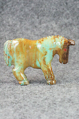 Horse Zuni Fetish Carving - Andres Quandelacy