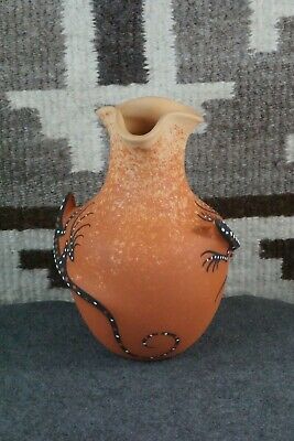 Zuni Pottery - Lorenda Cellicion