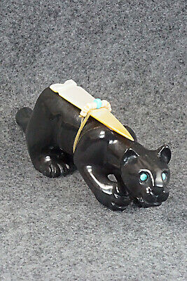 Mountain Lion Zuni Fetish Carving - Albert Eustace