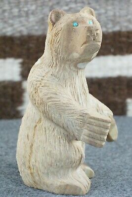Bear Zuni Fetish Carving - Albert Eustace