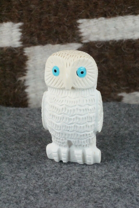 Owl Zuni Fetish Carving - Christine Banteah