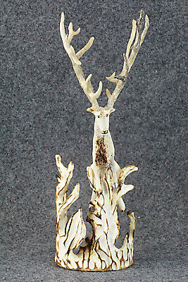 Deer Zuni Fetish Carving - Ruben Najera