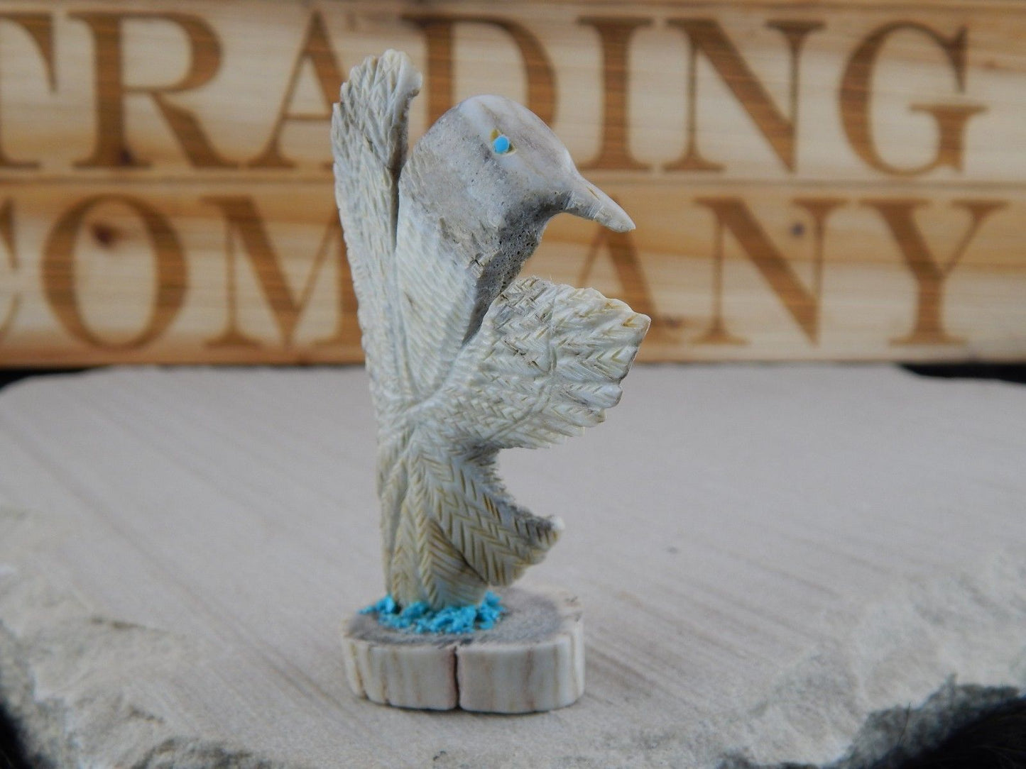Humming Bird Zuni Fetish Carving - Faron Lowsayatee - High Lonesome Trading