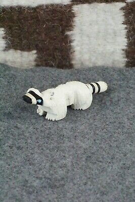 Racoon Zuni Fetish Carving - Suzette Lementino
