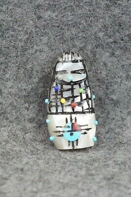 Corn Maiden Zuni Fetish Carving - Jared Amesoli