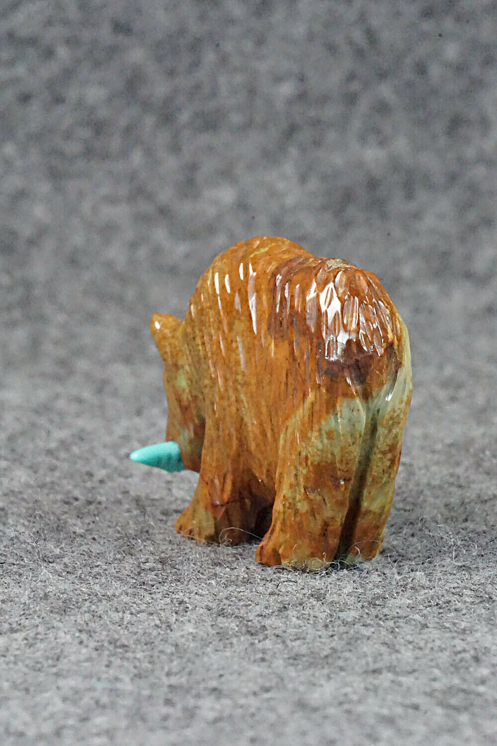 Bear Zuni Fetish Carving - Andres Quandelacy