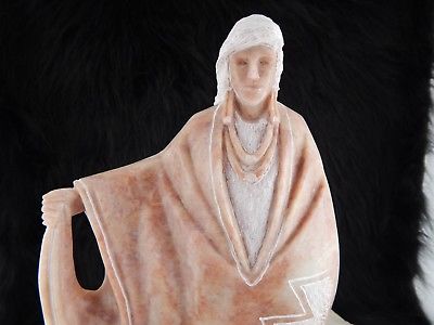 Navajo Women Sculpture - Leslie Pablo - High Lonesome Trading