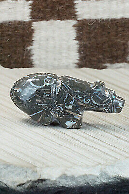 Bear Zuni Fetish Carving - Michael Mahooty