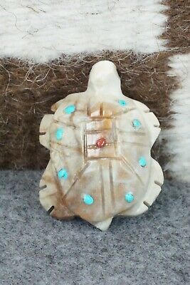 Turtle Zuni Fetish Carving - Carl Etsate
