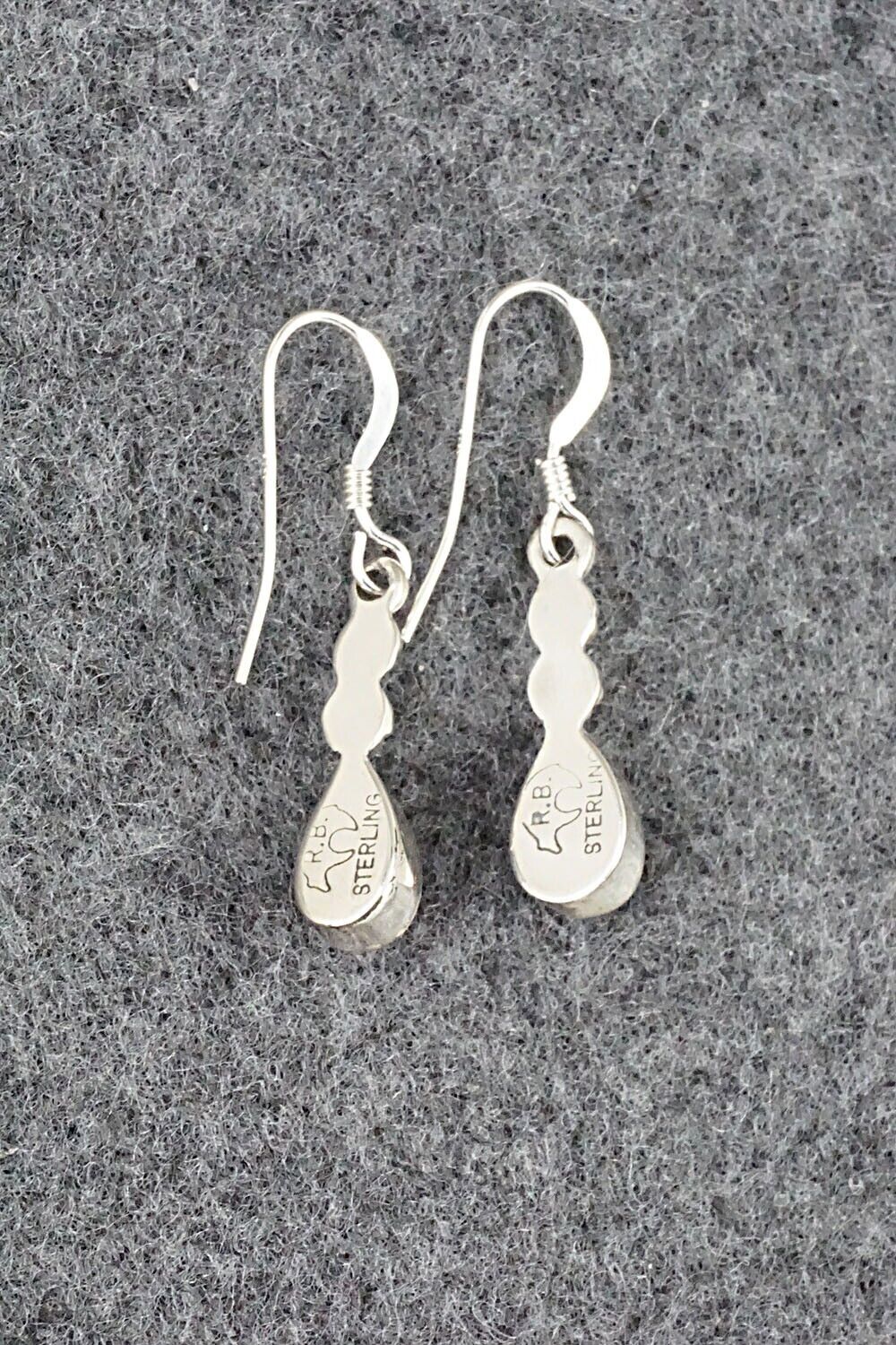 Onyx & Sterling Silver Earrings - Verley Betone