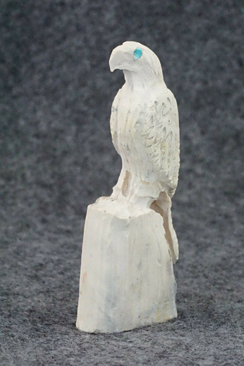 Eagle Zuni Fetish Carving - Fenton Luna