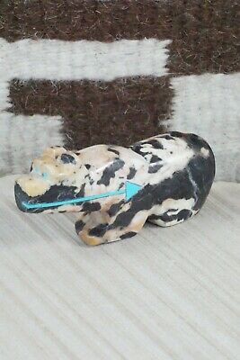 Bear Zuni Fetish Carving - Bernard Laiwakete