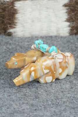 Bear Zuni Fetish Carving - Ed Lementino