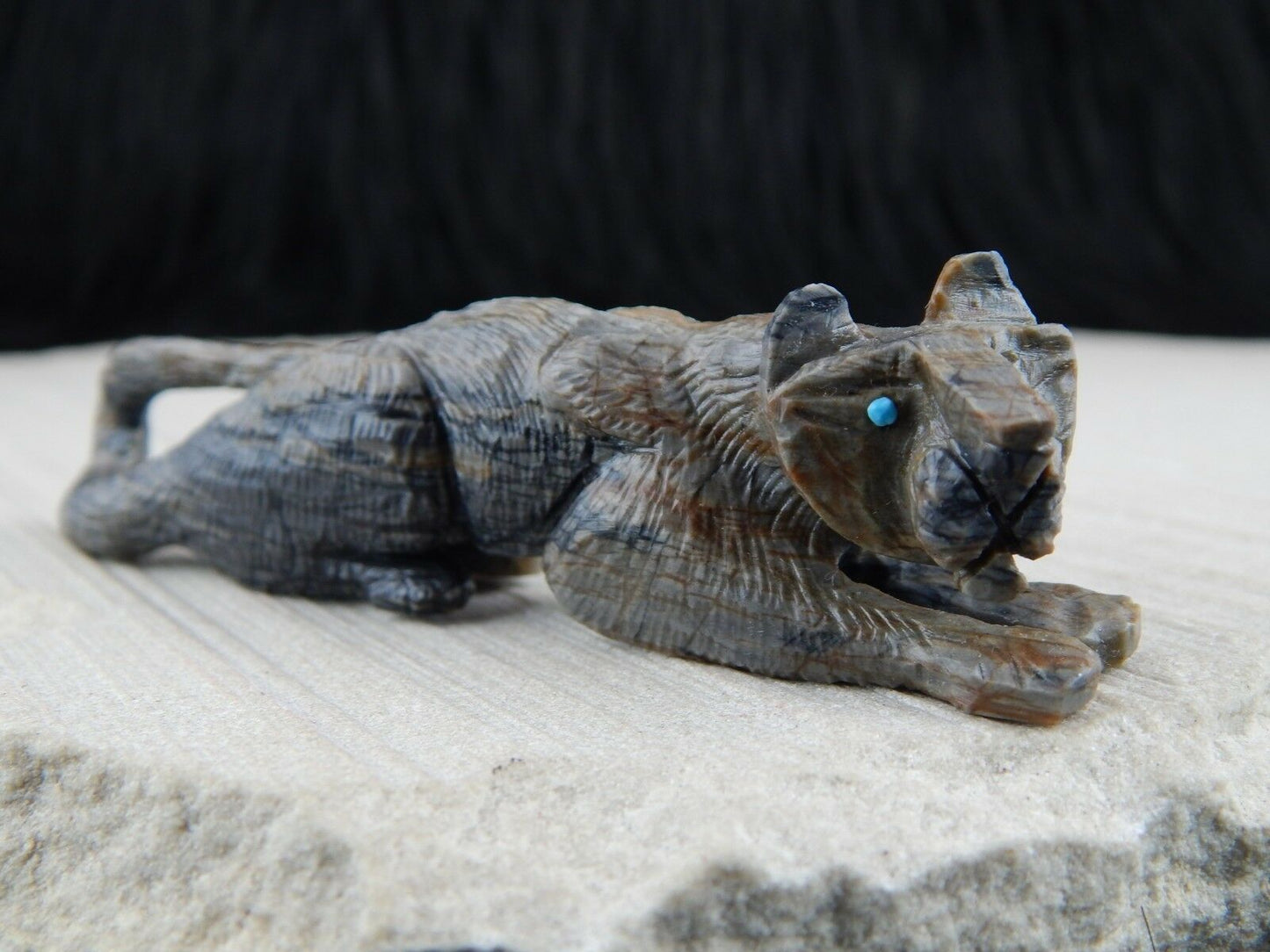 Mountain Lion Zuni Fetish Carving - Anthony Mecale - High Lonesome Trading
