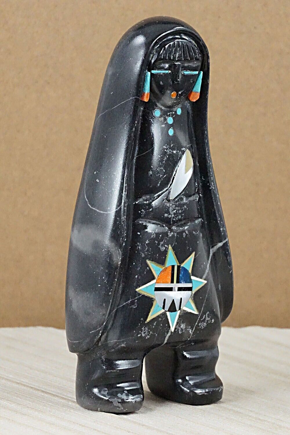 Corn Maiden Zuni Fetish Carving - Andres Lementino