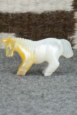 Horse Zuni Fetish Carving - Andres Quandelacy
