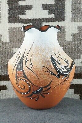 Zuni Pottery - Deldrick Cellicion