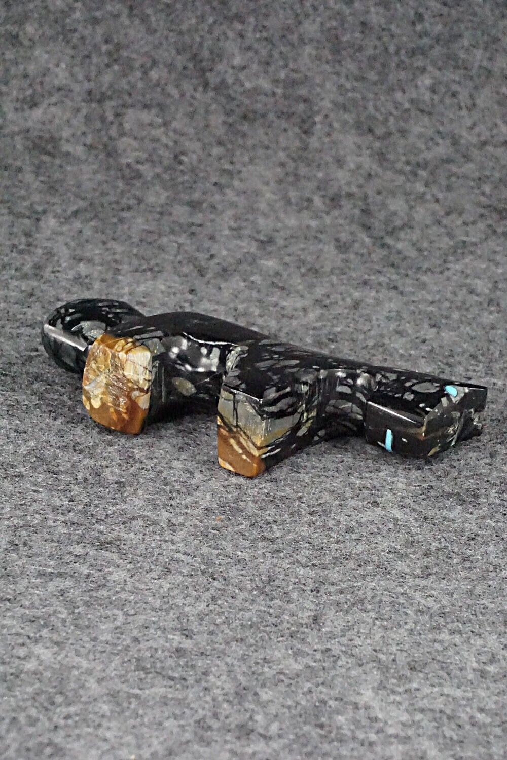 Horse Zuni Fetish Carving - Rodney Laiwakete