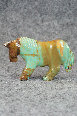 Horse Zuni Fetish Carving - Andres Quandelacy