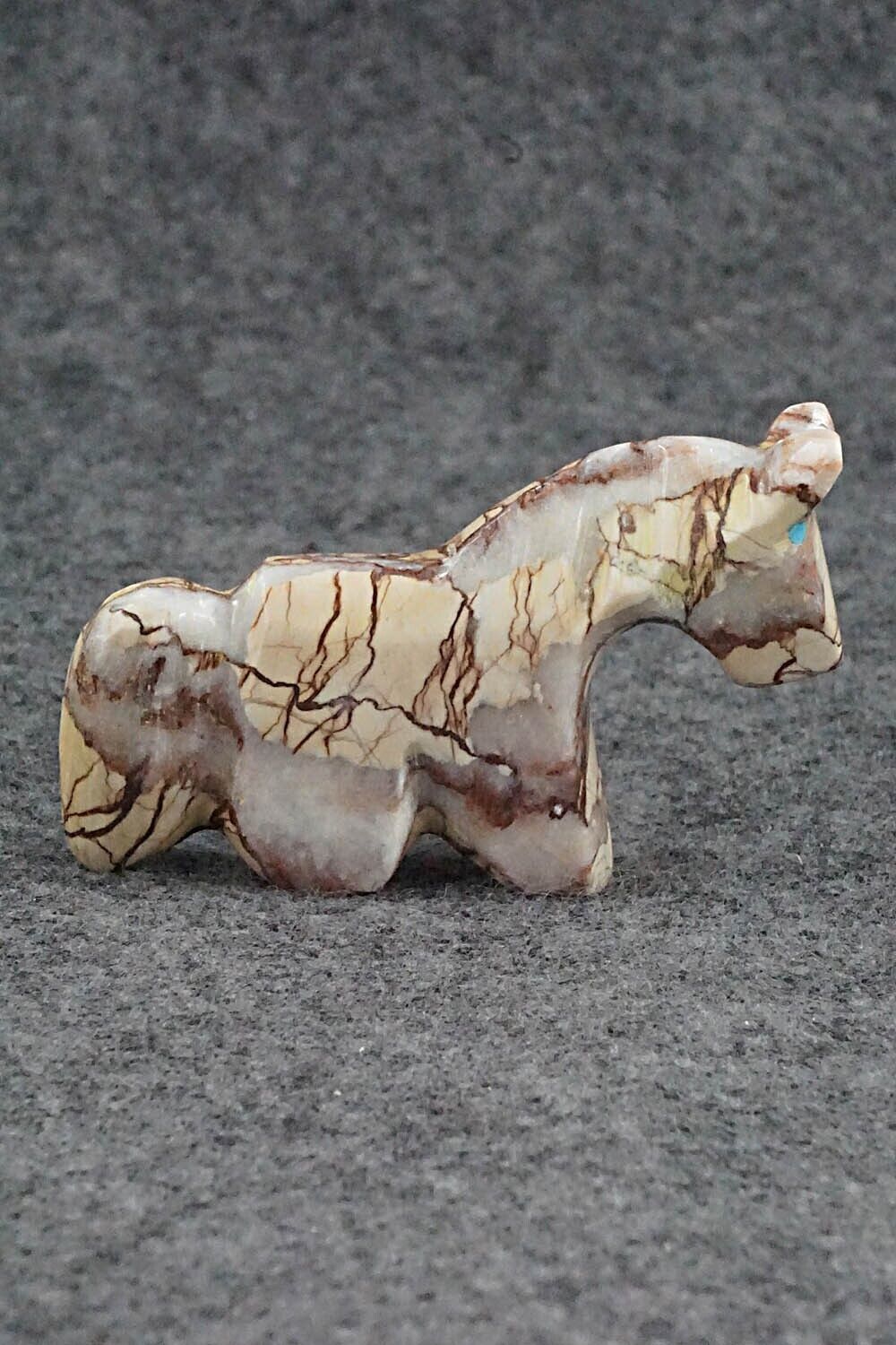 Horse Zuni Fetish Carving - Rodney Laiwakete