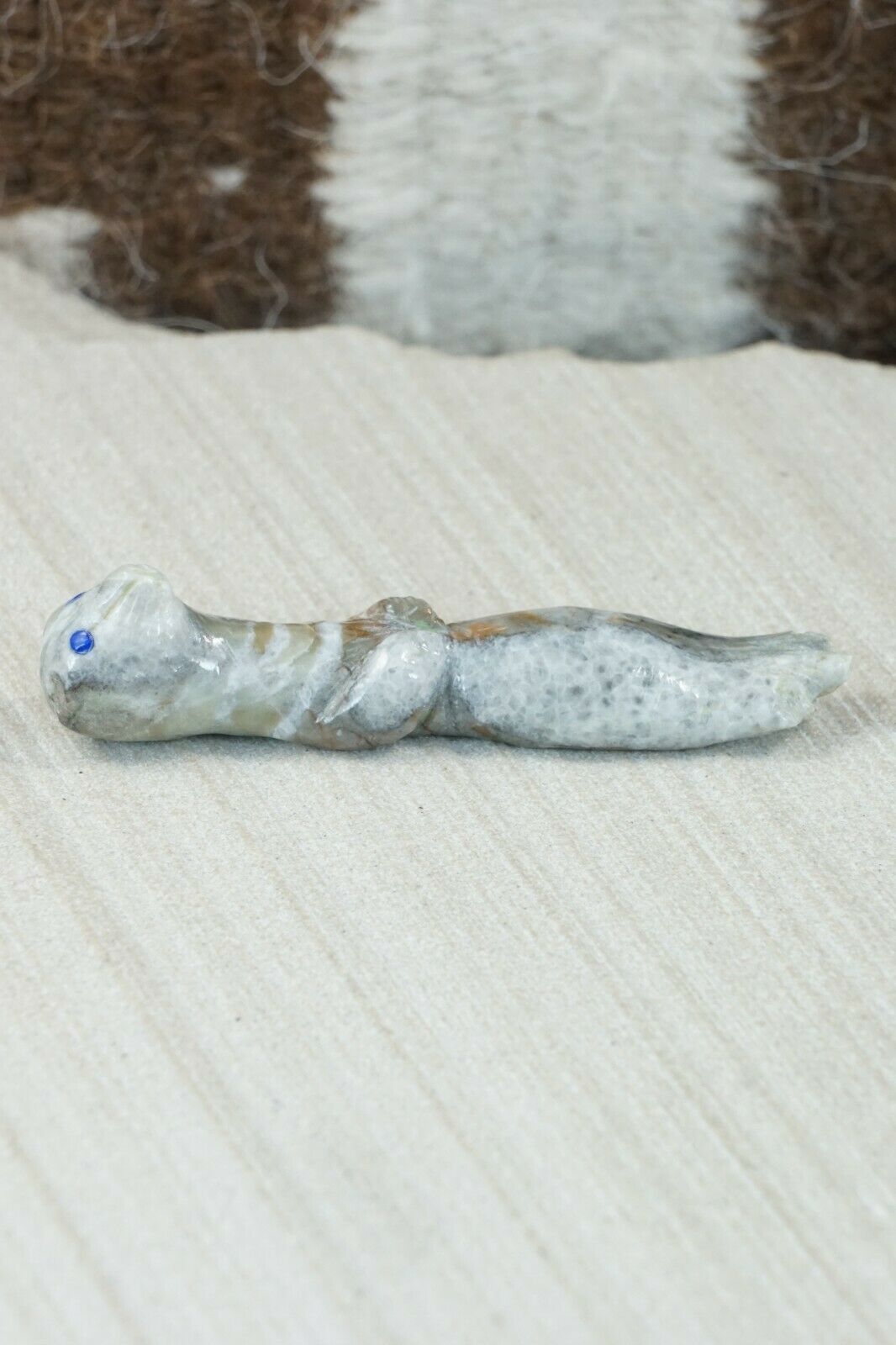 Otter Zuni Fetish Carving - Jonas Hastito