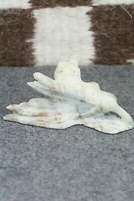Wolf Zuni Fetish Carving - Calvin Weeka Jr.