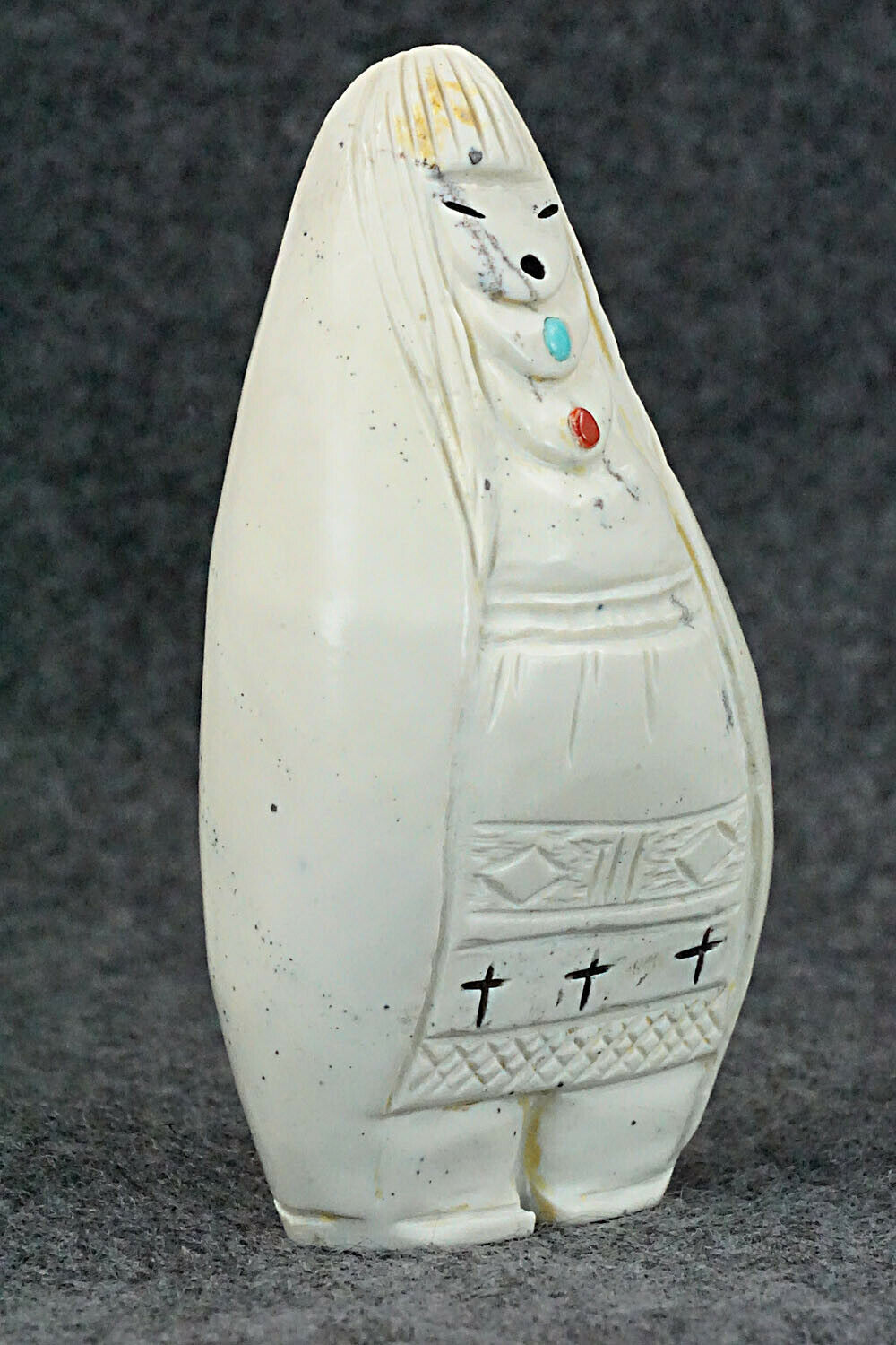 Corn Maiden Zuni Fetish Carving - Sandra Quandelacy