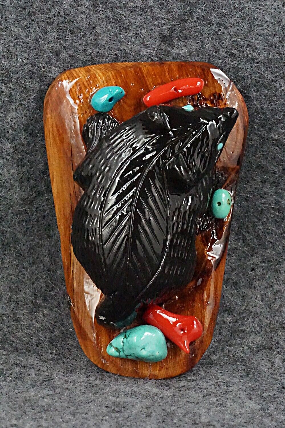 Badger Zuni Fetish Carving - Chris Nastacio