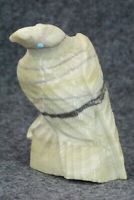 Eagle Zuni Fetish Carving - Derrick Kaamasee
