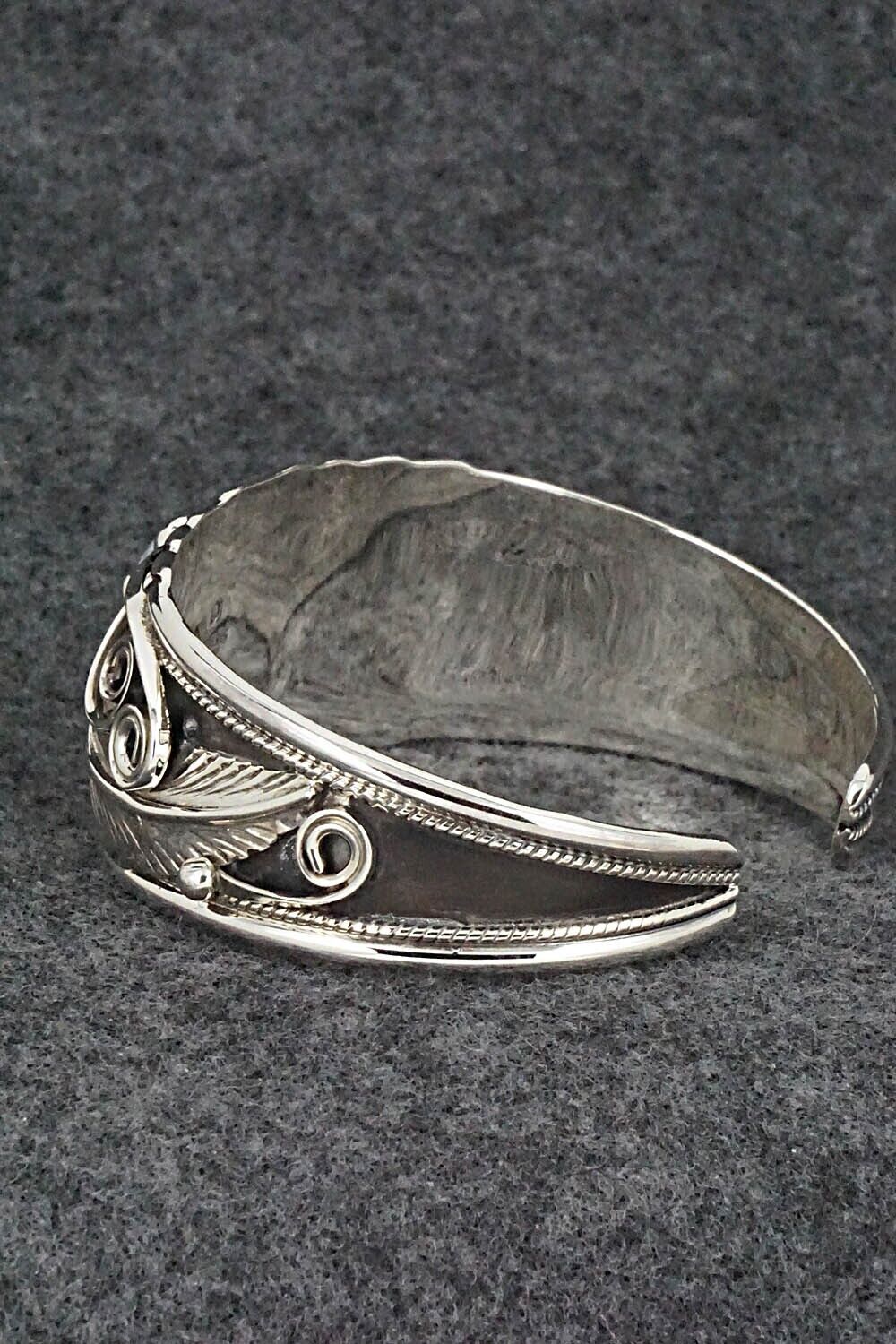 White Buffalo & Sterling Silver Bracelet - Davey Morgan