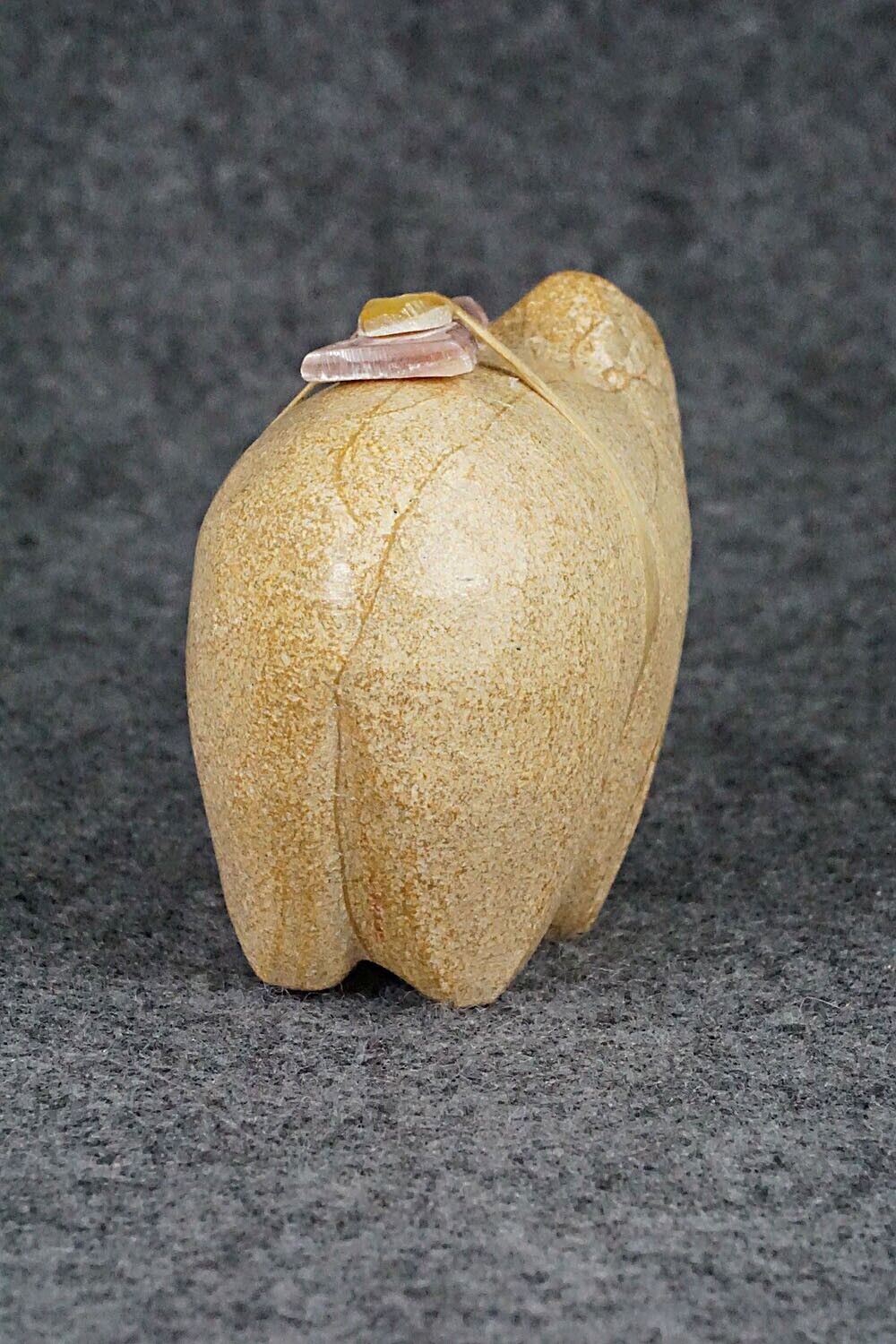 Bear Zuni Fetish Carving - Delvin Leekya