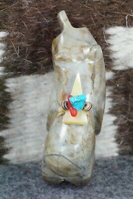 Bear Zuni Fetish Carving - Stewart Alanzo