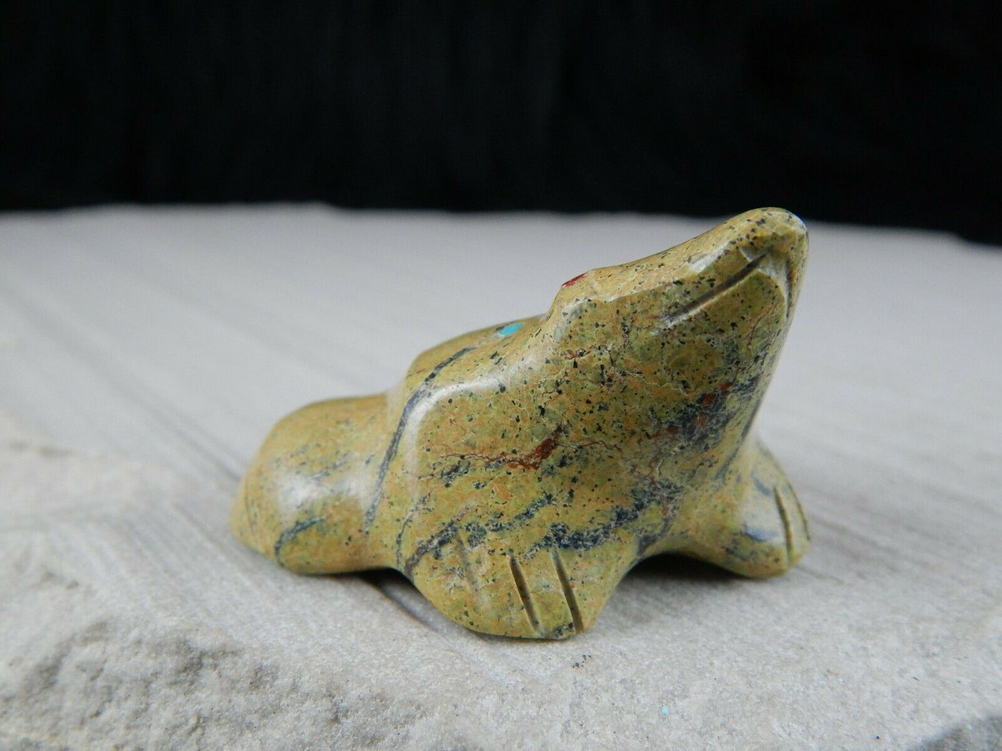 Frog Zuni Fetish Carving - Lena Boone - High Lonesome Trading