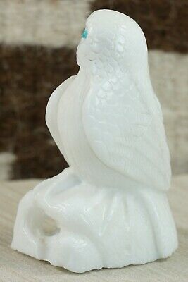 Owl Zuni Fetish Carving - Derrick Kaamasee