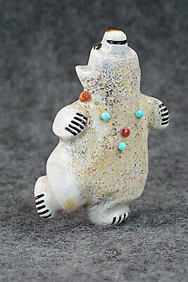 Bear Zuni Fetish Carving - Claudia Peina