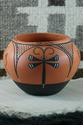 Zuni Pottery - Darla Westika - High Lonesome Trading