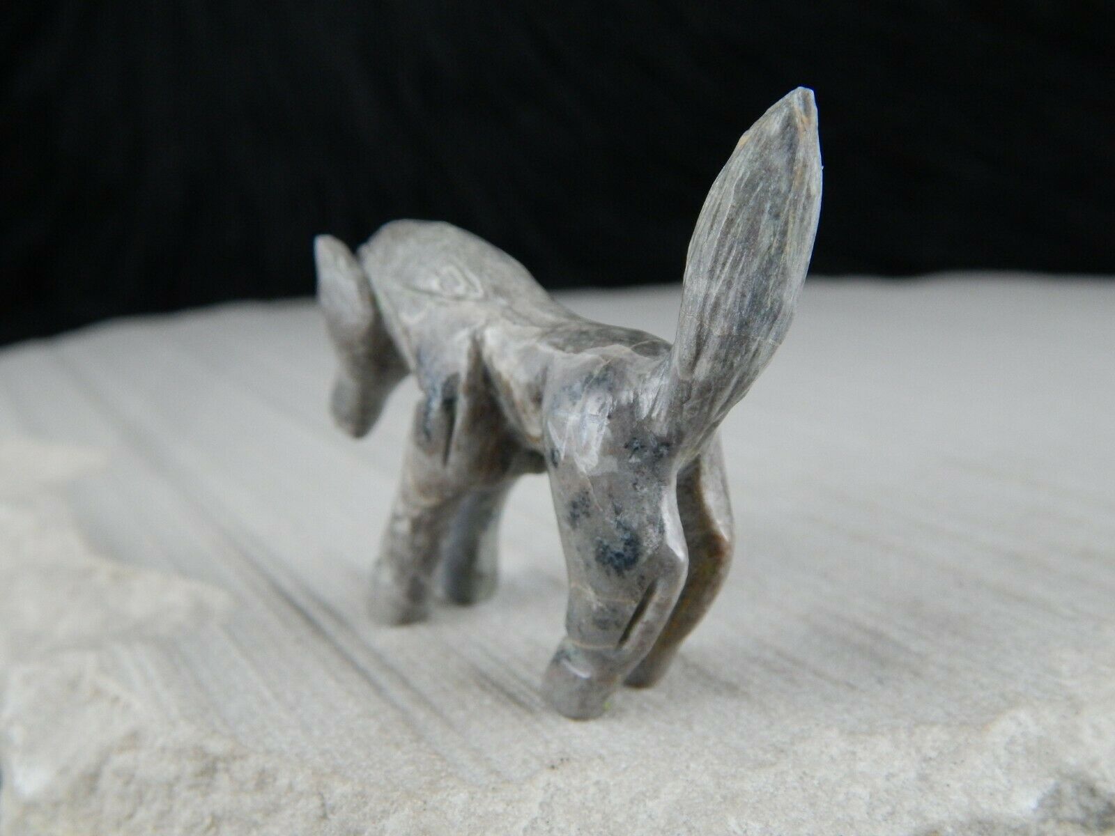 Horse Zuni Fetish Carving - Jonas Hastito - High Lonesome Trading