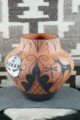 Zuni Pottery - Priscilla Peynetsa
