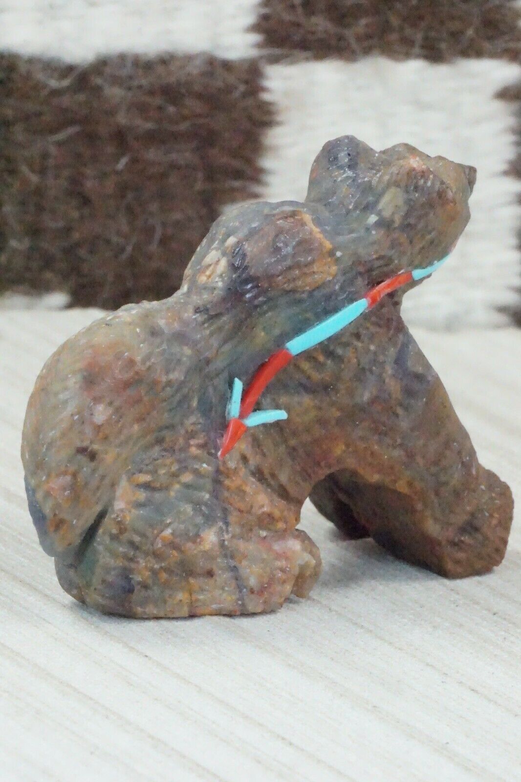 Bear Zuni Fetish Carving - Jon Quam