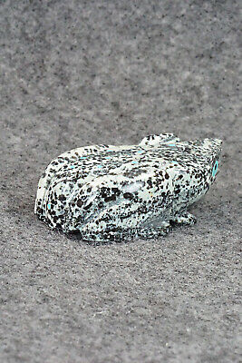 Frog Zuni Fetish Carving - Alex Tsethlikai