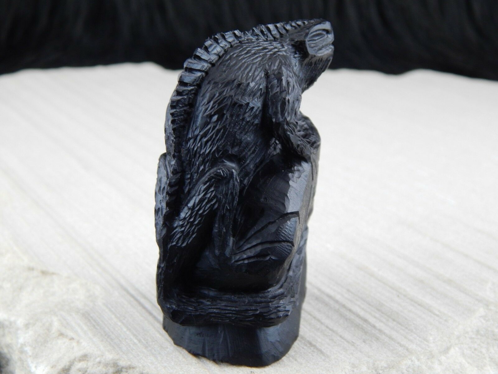 Iguana Zuni Fetish Carving - Lewis Manning - High Lonesome Trading