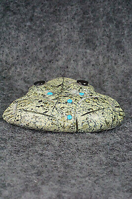 Frog Zuni Fetish Carving - Reynold Lunasee