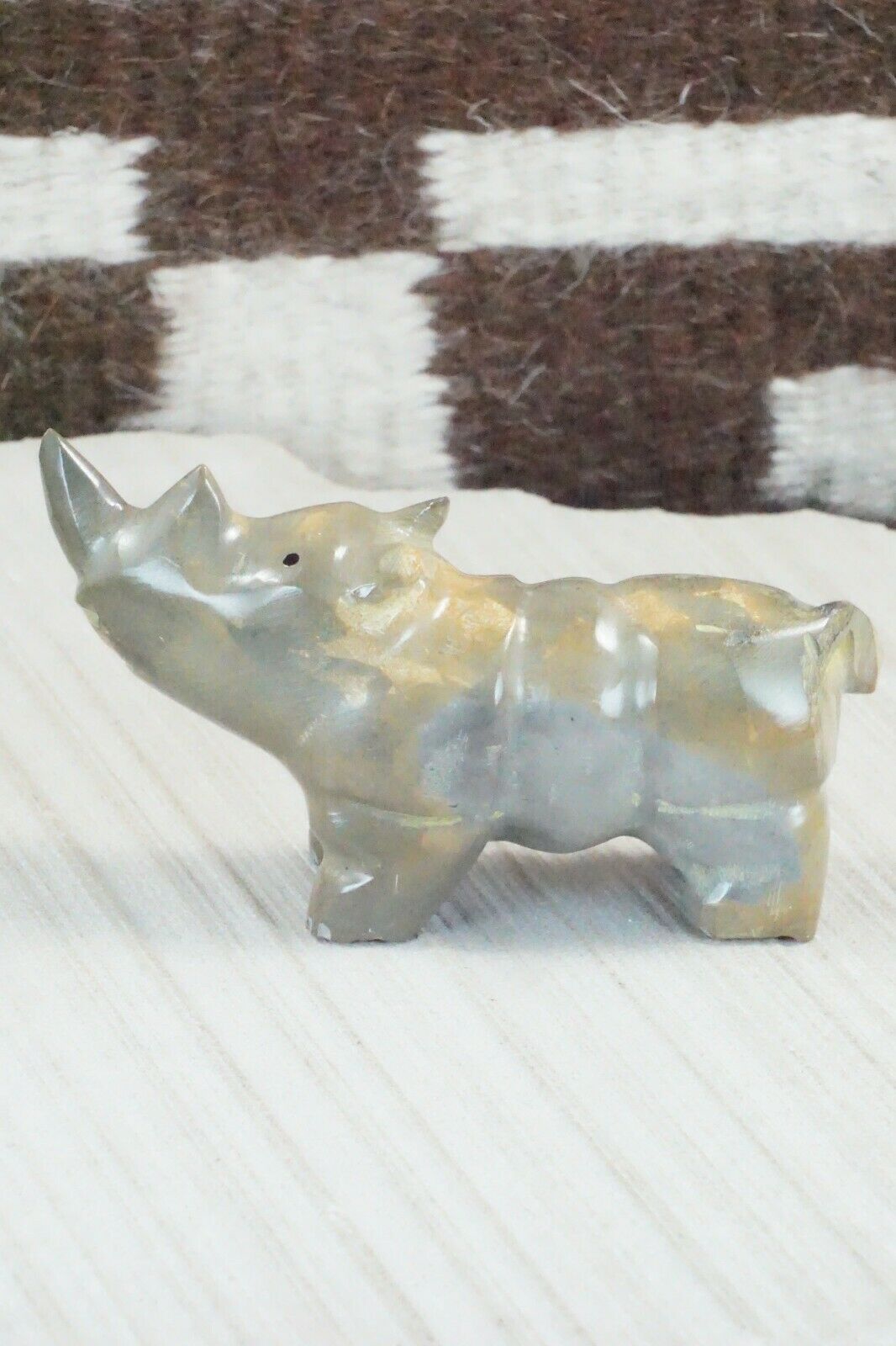 Rhino Zuni Fetish Carving - Enrike Leekya