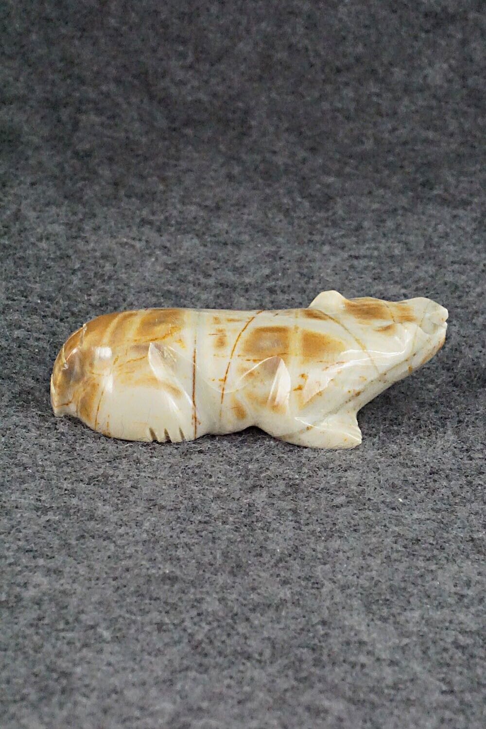 Badger Zuni Fetish Carving - David Chavez