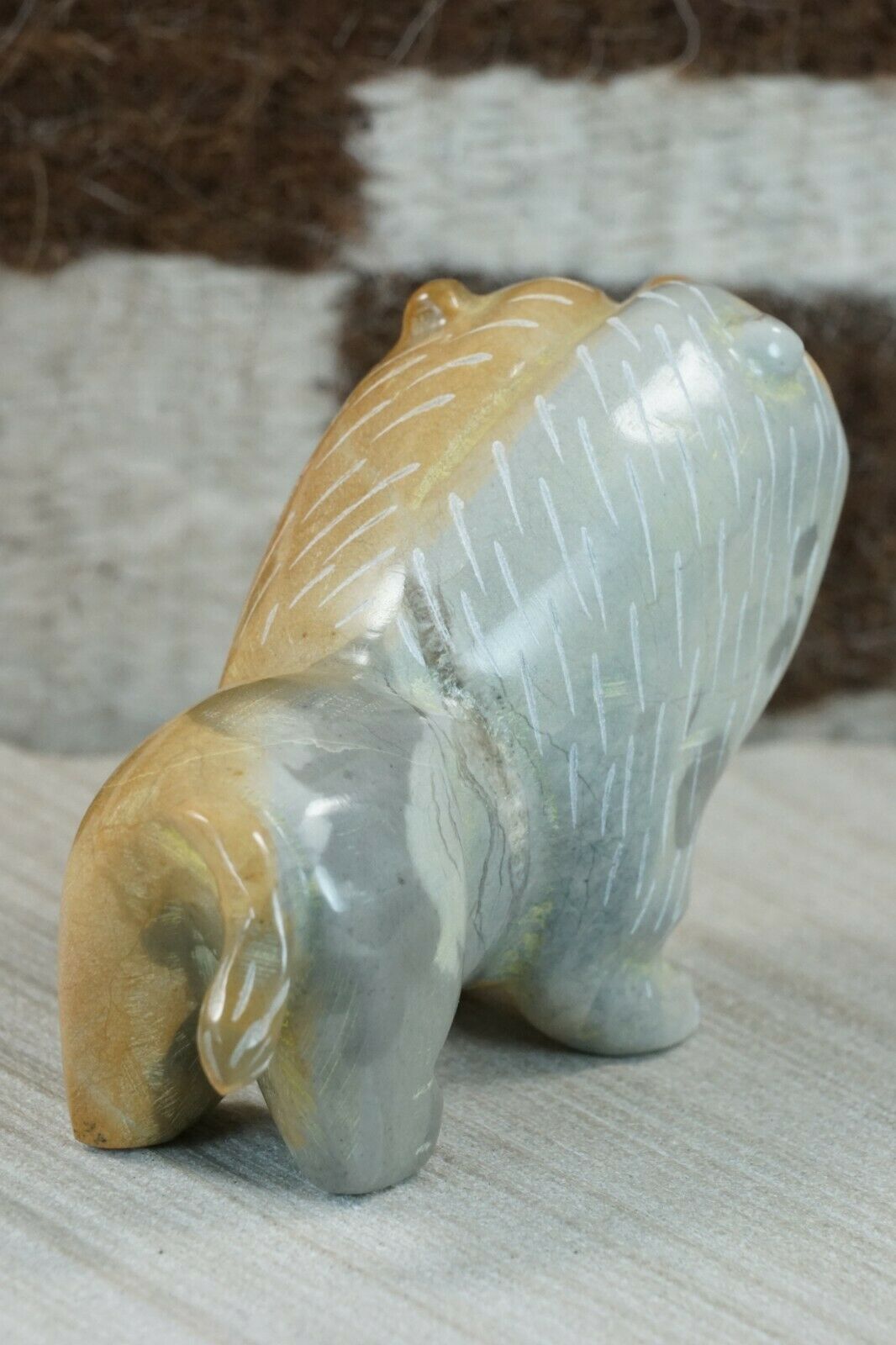 Lion Zuni Fetish Carving - Enrike Leekya