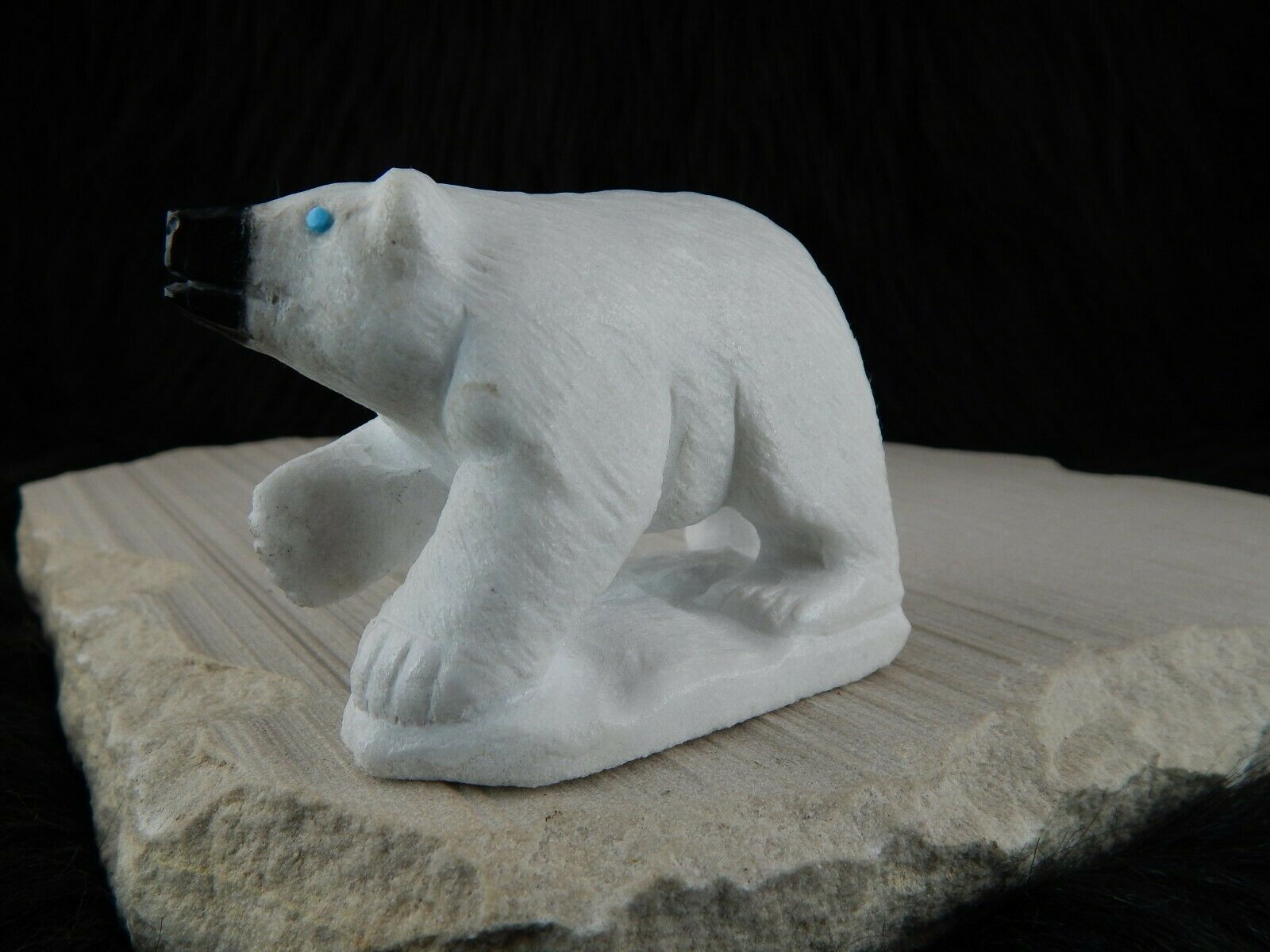 Polar Bear Zuni Fetish Carving - Derrick Kaamasee - High Lonesome Trading