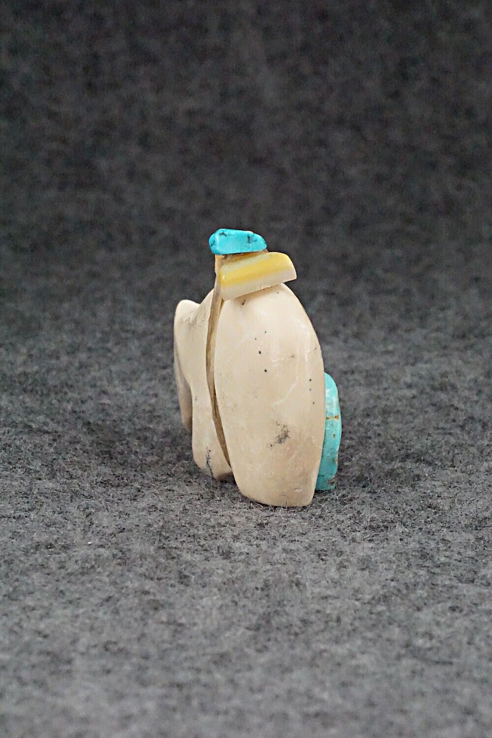 Bear and Cub Zuni Fetish Carving - Donovan Laiwakete