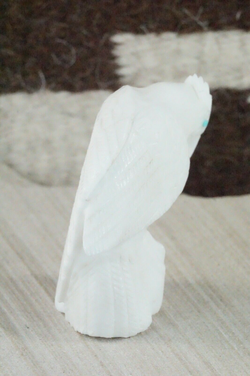 Bird Zuni Fetish Carving - Derrick Kaamasee