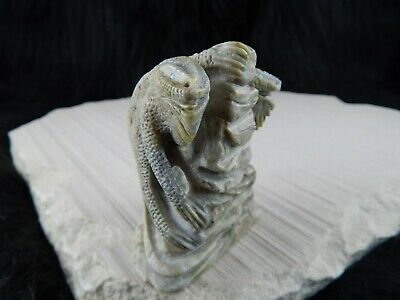 Lizard Zuni Fetish Carving - Calvin Weeka - High Lonesome Trading