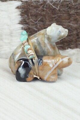 Bear Zuni Fetish Carving - Daisy Natewa